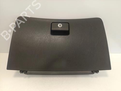 Used Glove box Glove box TOYOTA COROLLA (_E12_) 1.4 VVT-i (ZZE120_, ZZE120R) (97 hp) 36025875 36025875