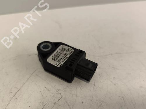 Used Electronic module Electronic module TOYOTA COROLLA (_E12_) 1.4 VVT-i (ZZE120_, ZZE120R) (97 hp) 36025894 36025894