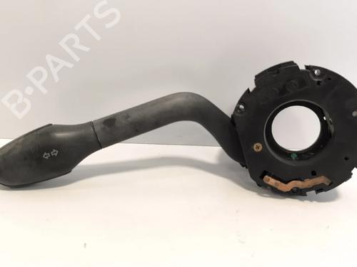 Commodo Essuie Glace / Phare Commodo Essuie Glace / Phare VW POLO Variant (6V5) 1.4 16V (75 hp) 36025951 36025951