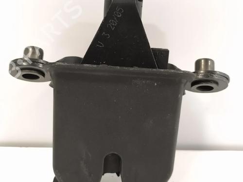 Serratura portellone posteriore Serratura portellone posteriore SKODA OCTAVIA II (1Z3) 1.9 TDI (105 hp) 36363529 36363529
