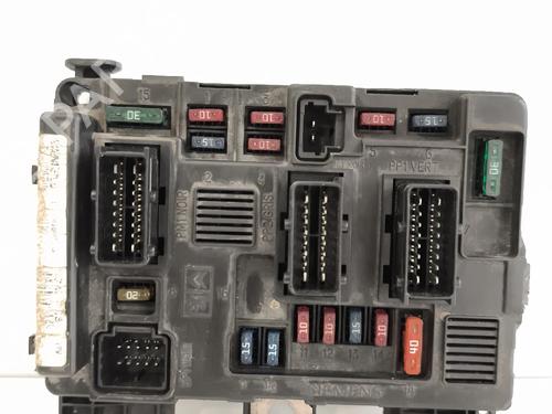 Used Fuse box Fuse box 36563152 36563152