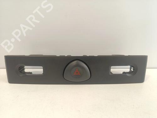 Warnblinkschalter für Warnblinkschalter RENAULT CLIO II (BB_, CB_) 1.5 dCi (B/CB07) (65 hp) 36639904 36639904