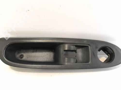Used Front right interior door handle Front right interior door handle 36664403 36664403