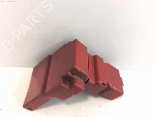 Used Fuse box Fuse box 36766236 36766236