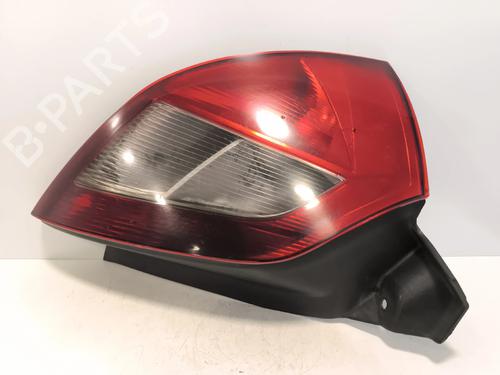 Used Left taillight Left taillight 36805826 36805826