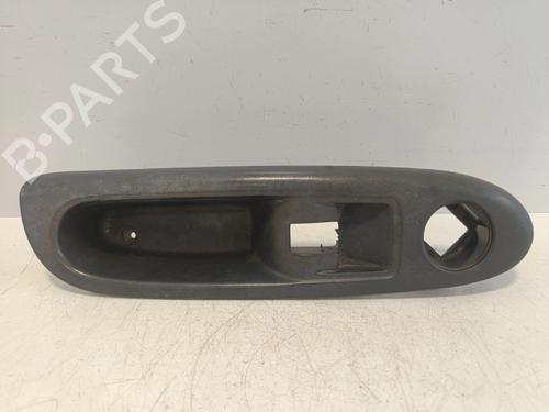 Used Front right interior door handle Front right interior door handle 36905005 36905005