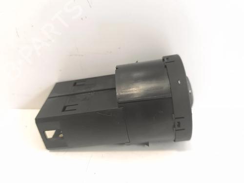Headlight switch AUDI A4 B6 Avant (8E5) 1.9 TDI quattro | BP37000798I24 - Image 4