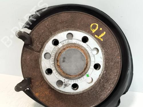 Used Right rear steering knuckle Right rear steering knuckle 37000877 37000877