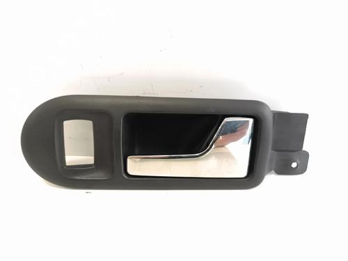 Used Front right interior door handle Front right interior door handle 37000953 37000953