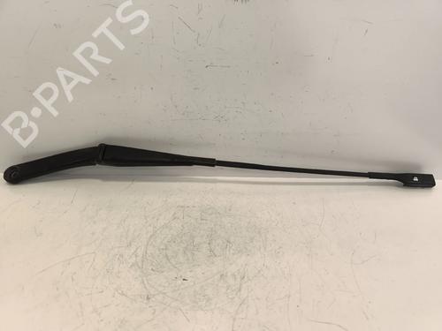 Used Front windshield wiper arm Front windshield wiper arm 37021393 37021393