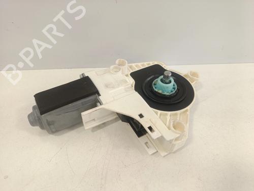 Used Right front window motor Right front window motor 37025586 37025586
