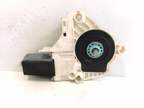 Used Right rear window motor Right rear window motor 37001059 37001059