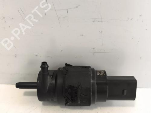 Used Washer pump Washer pump 37001064 37001064