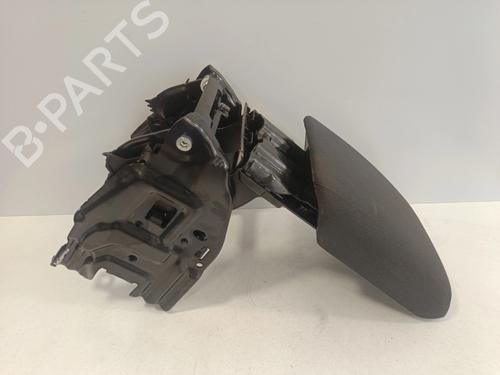 Used Armrest / Center console Armrest / Center console 37001068 37001068