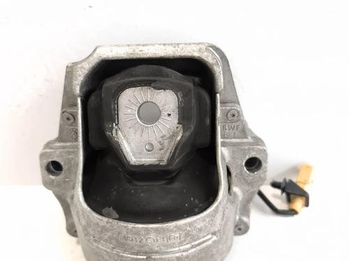 Used Engine mount Engine mount 37028567 37028567