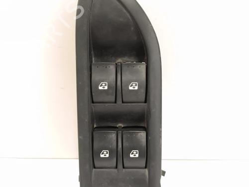 Used Left front window switch Left front window switch 37153600 37153600