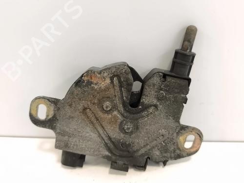hood-lock-ford-focus-i-daw-dbw-1998-1999-2000-2001-2002-2003-2004-2005-2006-2007-2008-2009-37201062 main image