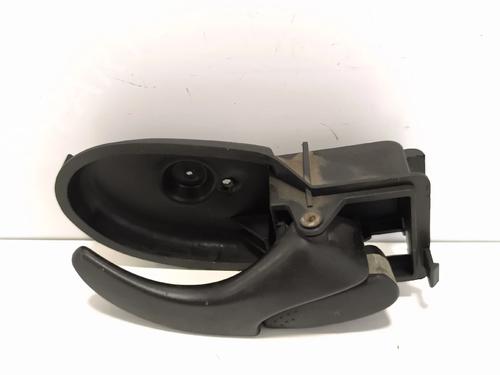 Used Rear right interior door handle Rear right interior door handle 37220239 37220239