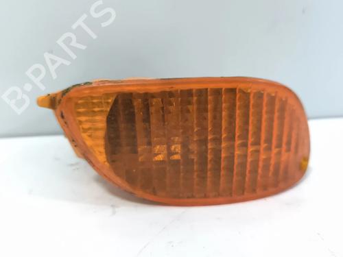 Used Right front indicator Right front indicator 37220248 37220248