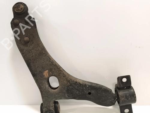 Used Left front suspension arm Left front suspension arm 37224888 37224888