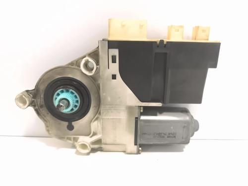 Used Left front window motor Left front window motor 37235558 37235558