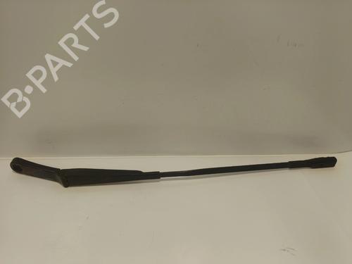 Used Front windshield wiper arm Front windshield wiper arm 37262516 37262516