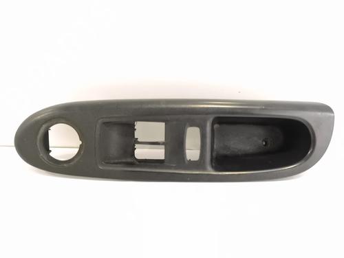 Maniglia interna anteriore sinistra Maniglia interna anteriore sinistra RENAULT CLIO II (BB_, CB_) 1.5 dCi (B/CB08) (82 hp) 37416787 37416787