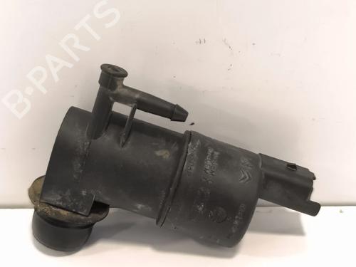 Used Washer pump Washer pump 37522433 37522433