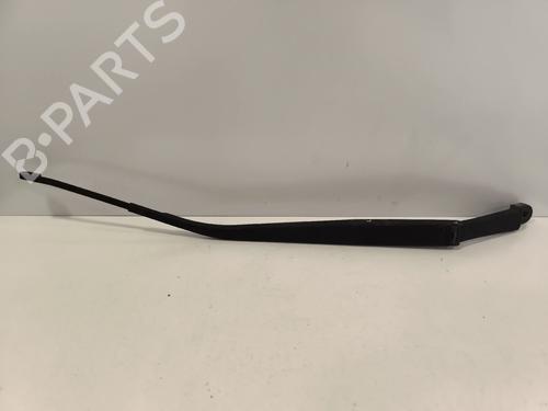 Used Front windshield wiper arm Front windshield wiper arm 37645713 37645713