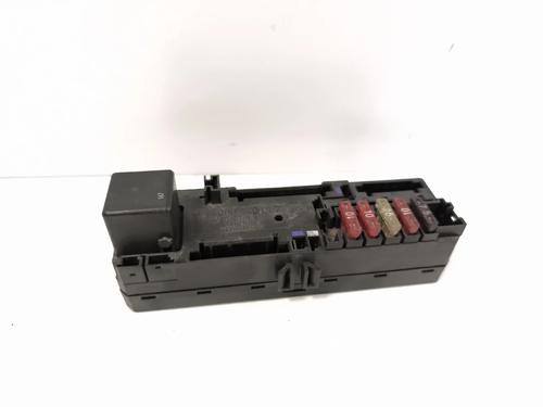 Used Fuse box Fuse box 37633469 37633469