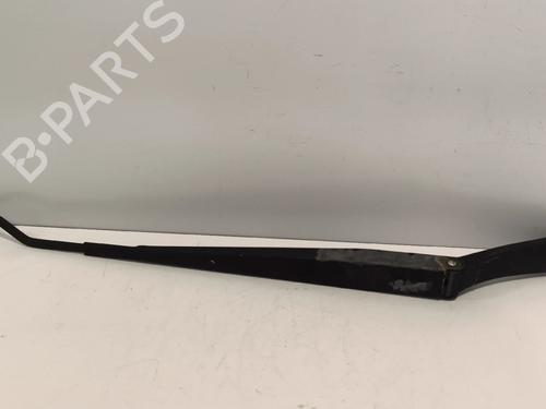 front-windshield-wiper-arm-hyundai-tucson-jm-2004-2005-2006-2007-2008-2009-2010-2011-2012-2013-2014-2015-2016-2017-2018-2019-37645712 main image