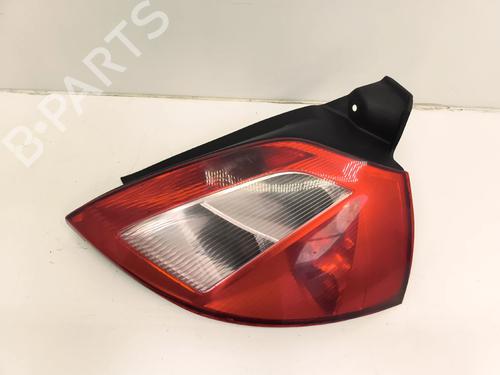 Used Right taillight Right taillight 37699494 37699494