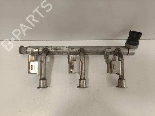 injection-rail-ford-fiesta-vi-cb1-ccn-2008-37701304 main image