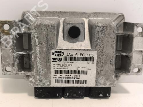 Used Engine control unit (ECU) Engine control unit (ECU) 38001723 38001723
