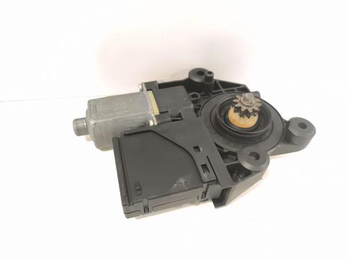 Motor elevalunas delantero derecho Motor elevalunas delantero derecho 38001779 38001779