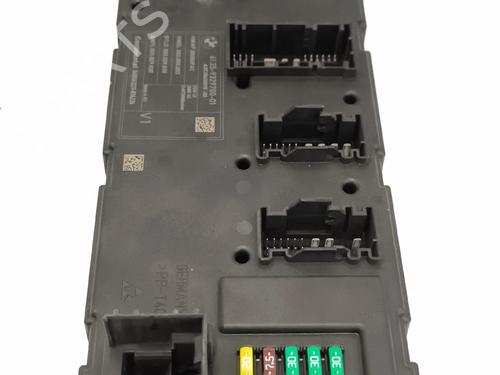 Fuse box BMW 1 (F20) 120 d xDrive | BP38013882E1 - Image 4