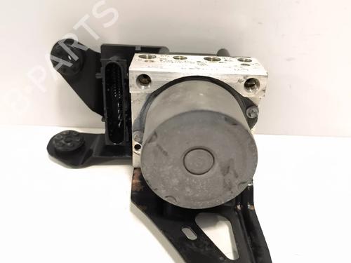 Used ABS pump ABS pump RENAULT MEGANE II Estate (KM0/1_) 1.5 dCi (KM0F, KM0T, KM2B) (82 hp) 38199986 38199986