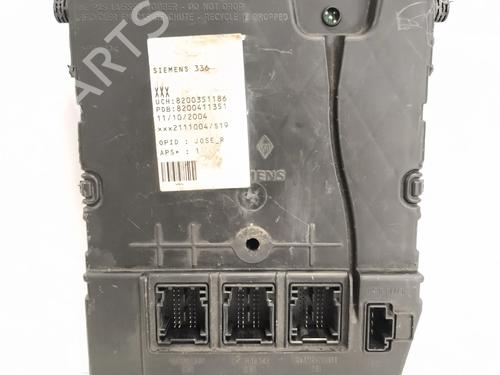 Used Fuse box Fuse box 38324287 38324287