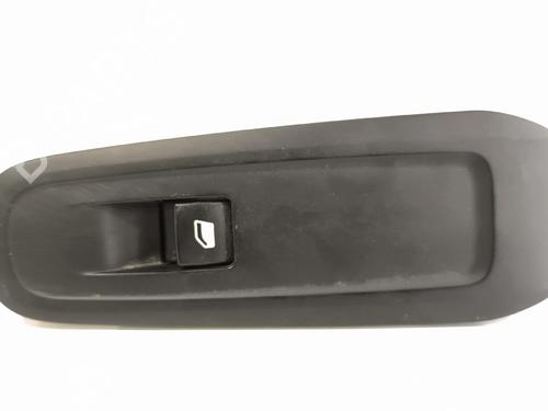 Used Right front window switch Right front window switch 38414175 38414175