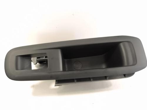 Used Rear right interior door handle Rear right interior door handle 38414168 38414168