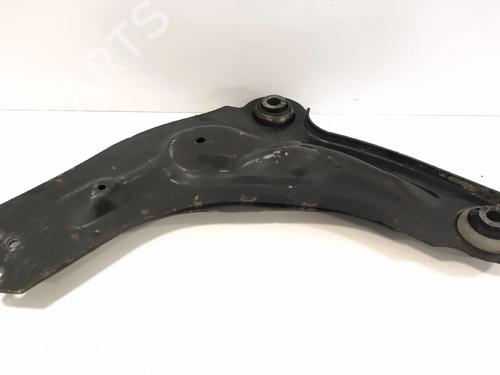 Used Right front suspension arm Right front suspension arm 38415203 38415203