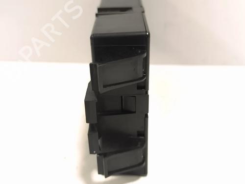 Fuse box RENAULT TRAFIC II Platform/Chassis (EL) 2.5 dCi 135 (EL0D) | BP38422422E1 - Image 2