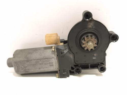 Rudehejsemotor bagstkærm højre Rudehejsemotor bagstkærm højre 38466710 38466710