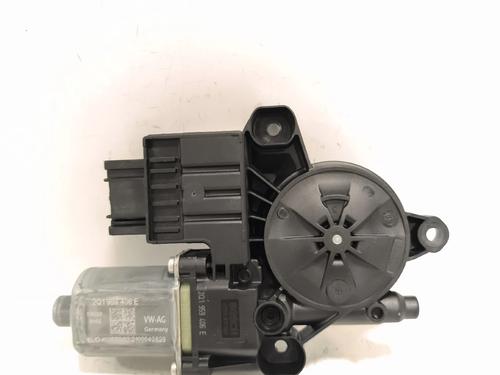 Rudehejsemotor forskærm højre Rudehejsemotor forskærm højre 38490194 38490194