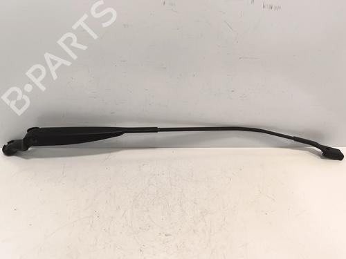 Used Front windshield wiper arm Front windshield wiper arm 38593013 38593013