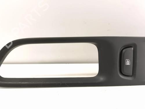 Left front window switch RENAULT CLIO IV (BH_) 0.9 TCe 90 (BHNF, BHMA, BHMH, BHJK, BHJR) | BP38646500I27 - Image 3