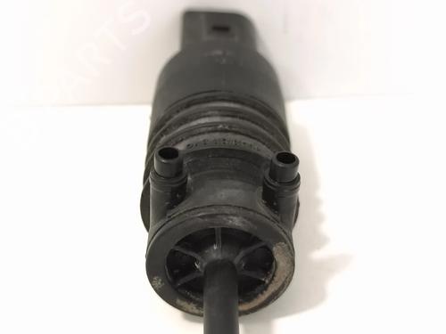 washer-pump-smart-city-coupe-450-1998-1999-2000-2001-2002-2003-2004-38652291 main image