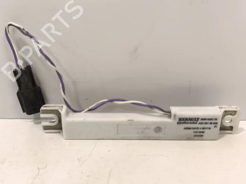 electronic-module-renault-clio-iv-bh_-2012-2013-2014-2015-2016-2017-2018-2019-2020-2021-38646512 main image