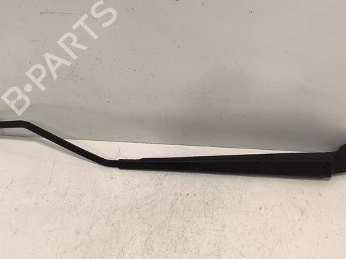 Used Front windshield wiper arm Front windshield wiper arm 38859681 38859681