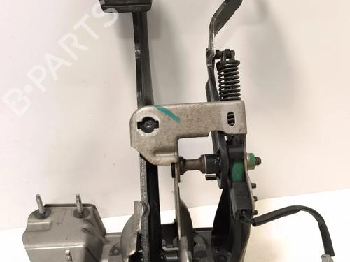 Used Pedal Pedal 38913240 38913240